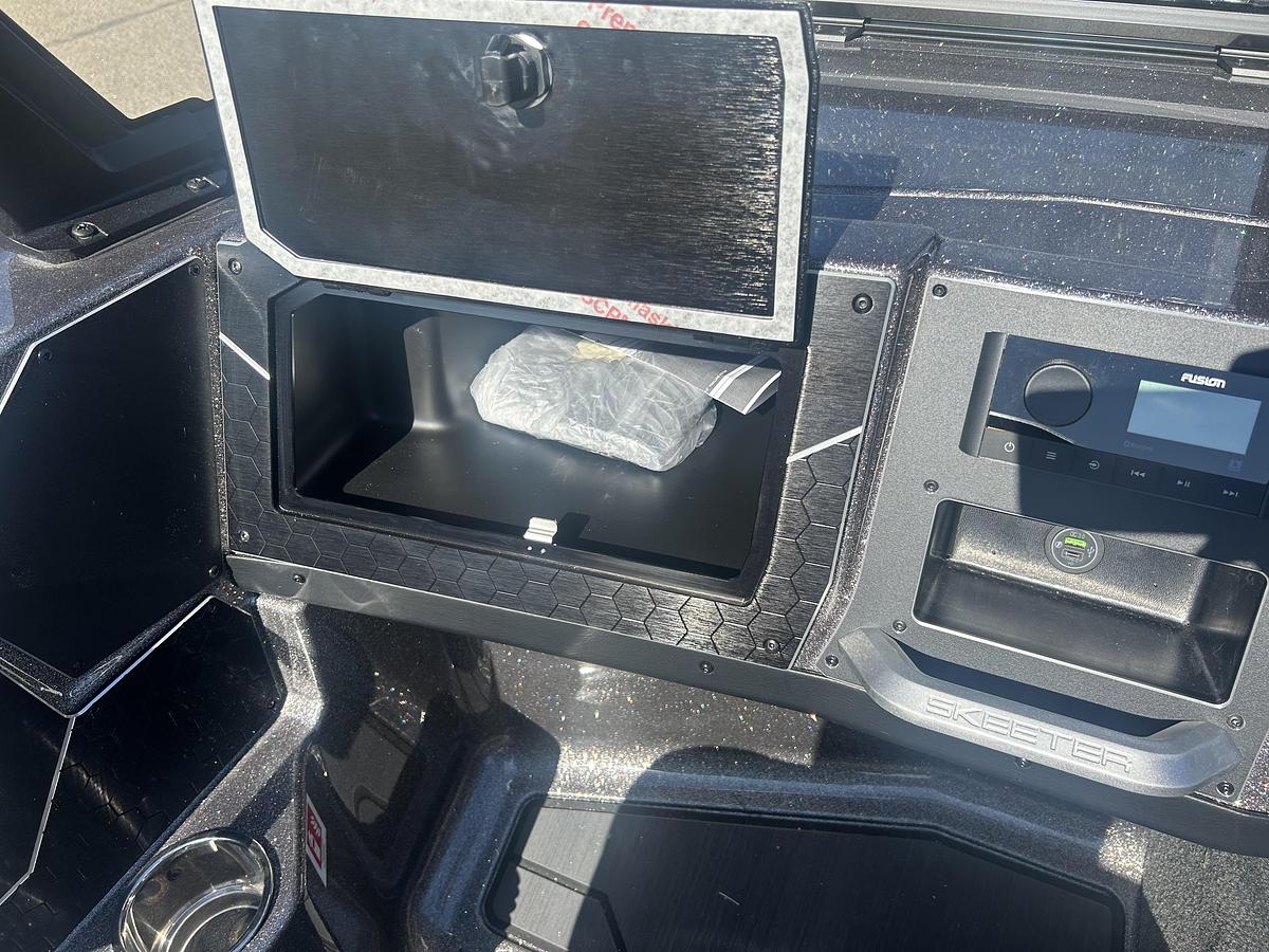 2026 Skeeter WXR2060F