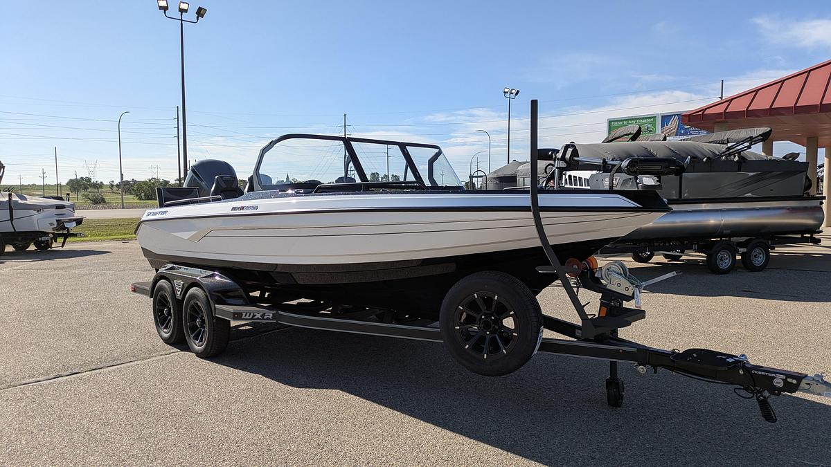 2026 Skeeter WXR2060F