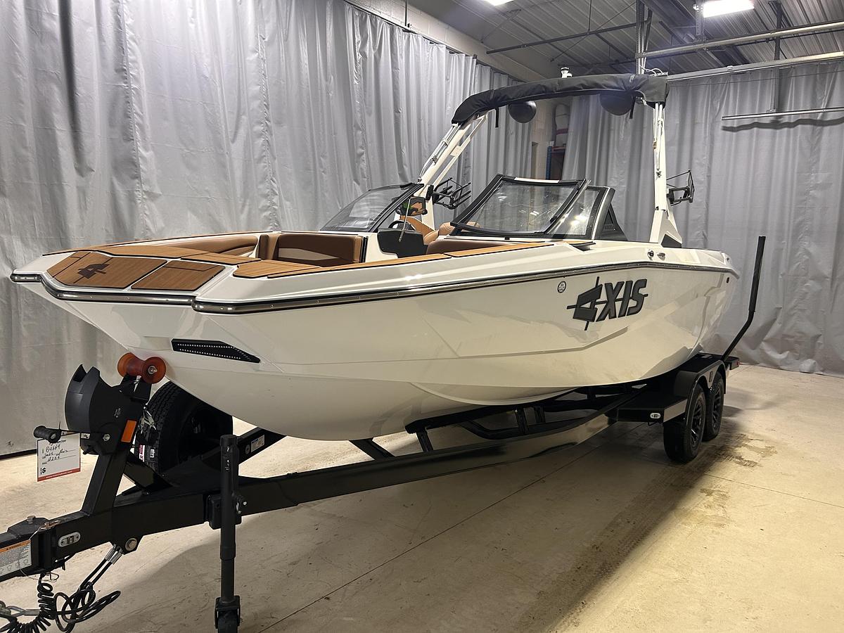 2025 Axis Wake Research A225