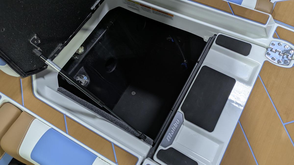 2026 Malibu Boats 23 LSV