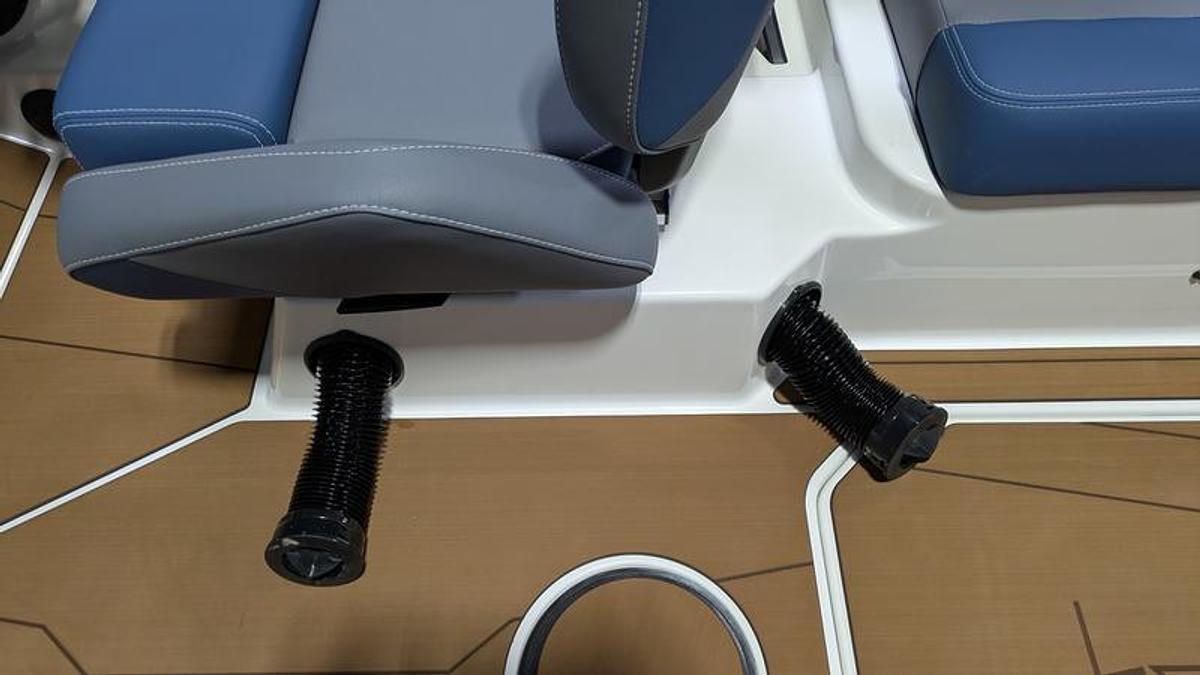 2026 Axis Wake Research T235