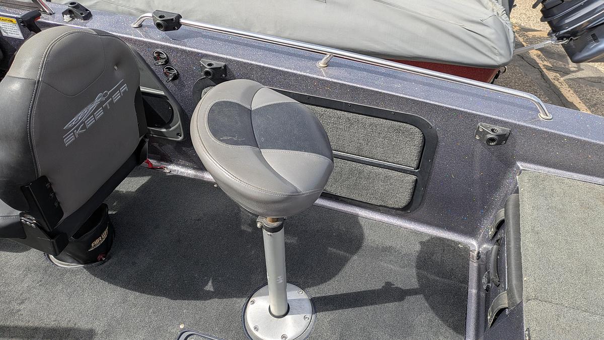 Used 2017 Skeeter WX2060