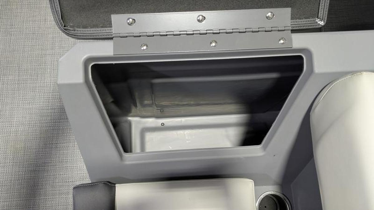 2026 Sylvan R-22 CLZ DH