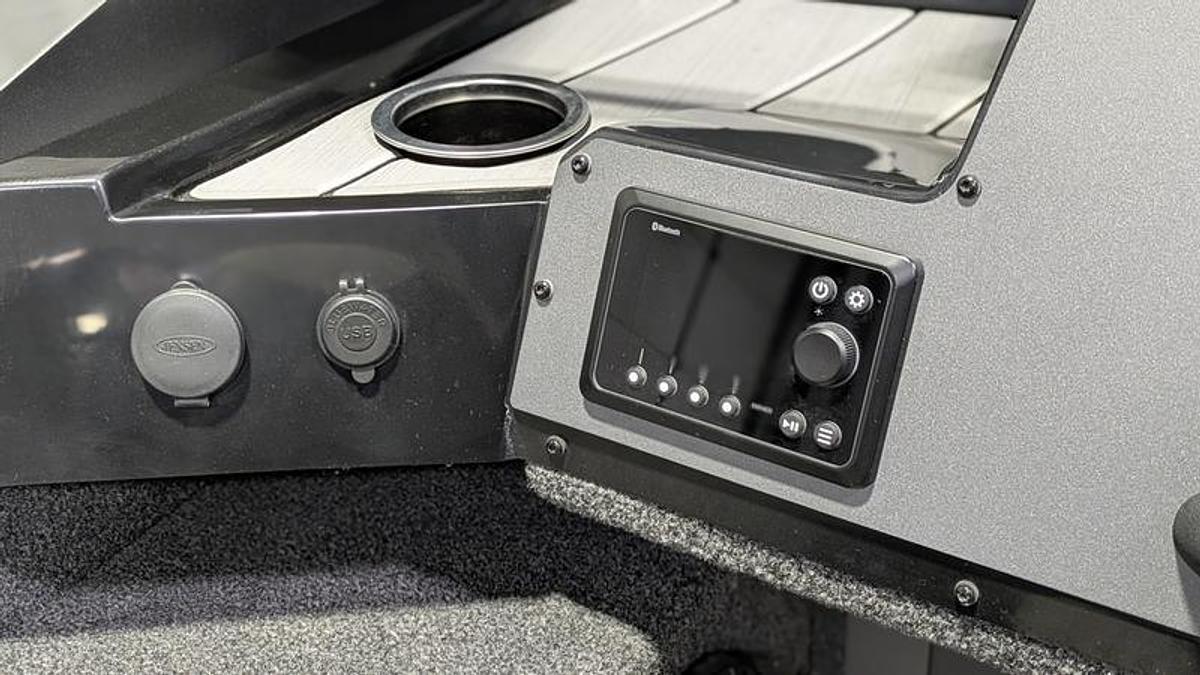 Used 2025 Vexus ADX180 HS