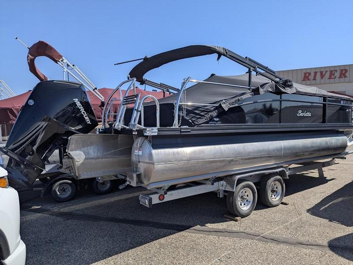 Used 2024 Barletta Boats Aria A22UC