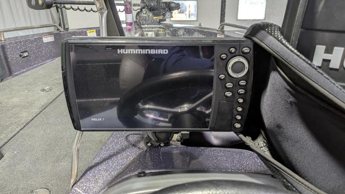 Used 2017 Skeeter WX2060