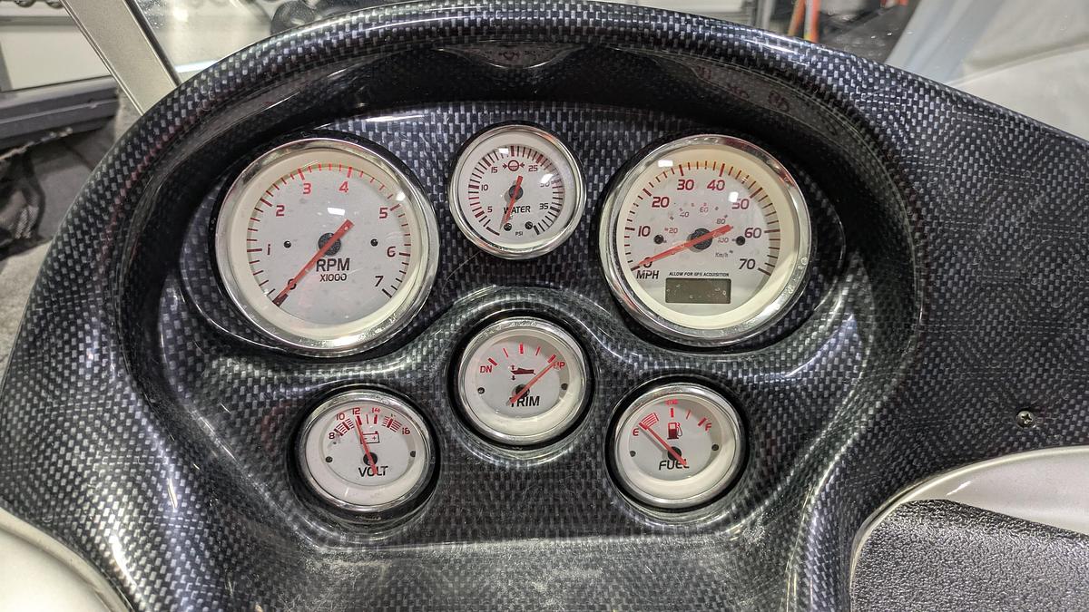 Used 2014 TRACKER Targa V18