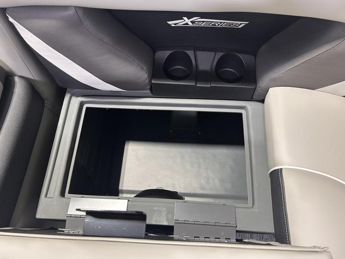 2026 Sylvan X3 CLZ Platinum Package