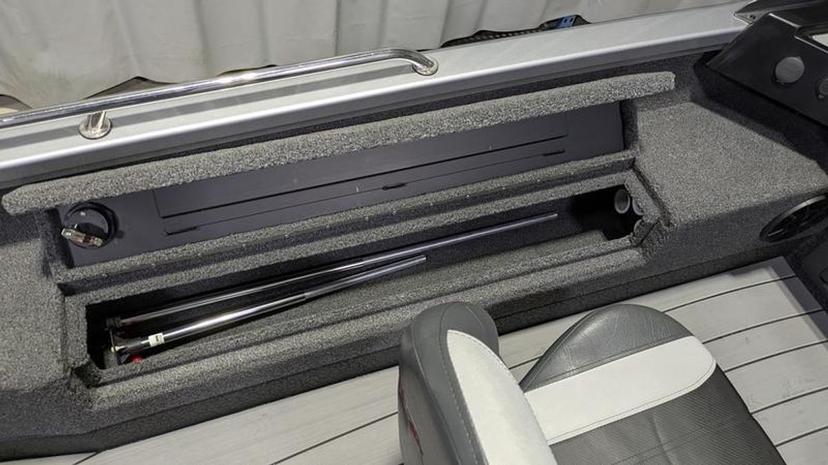 Used 2025 Vexus ADX180 HS