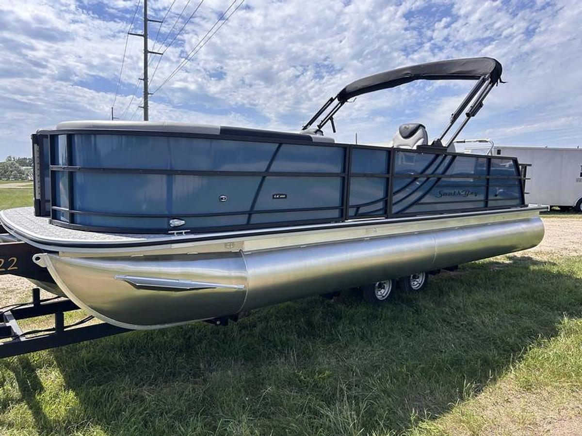 2025 South Bay 224UL LE Entertainment 2.75