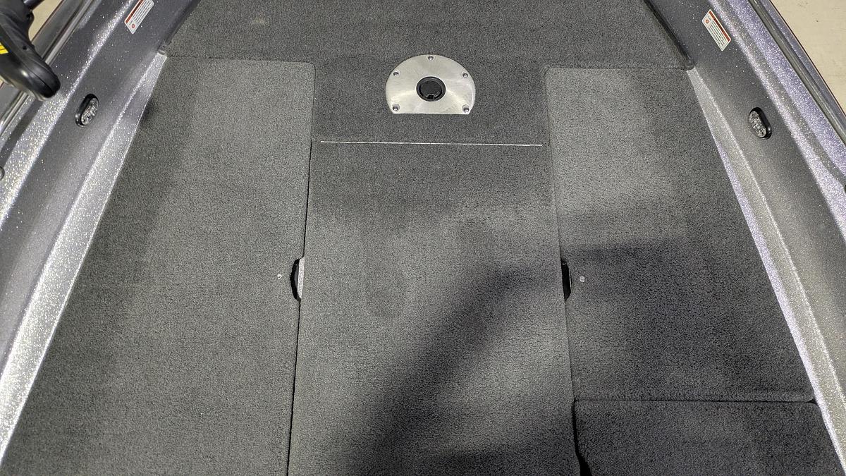 Used 2014 Skeeter WX1850