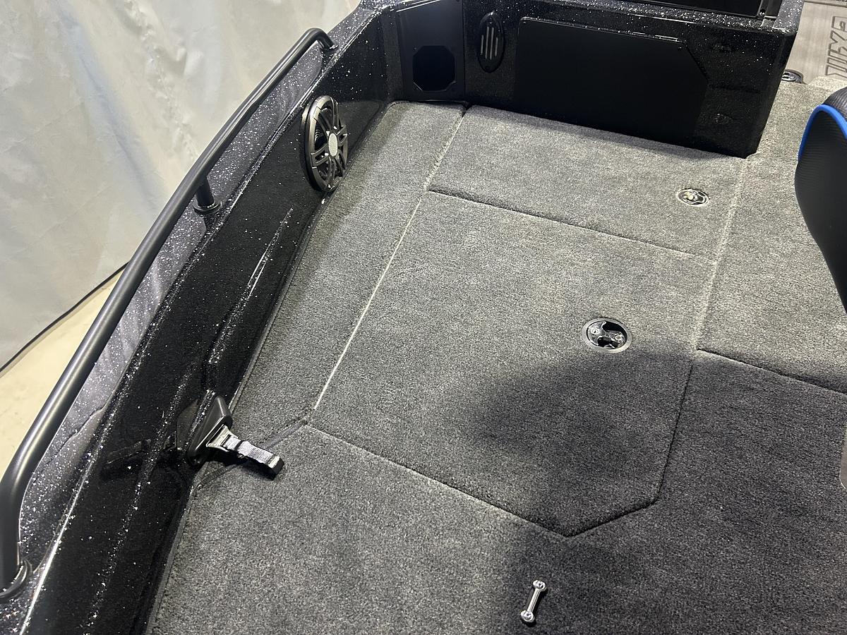 2026 Skeeter WXR1910F