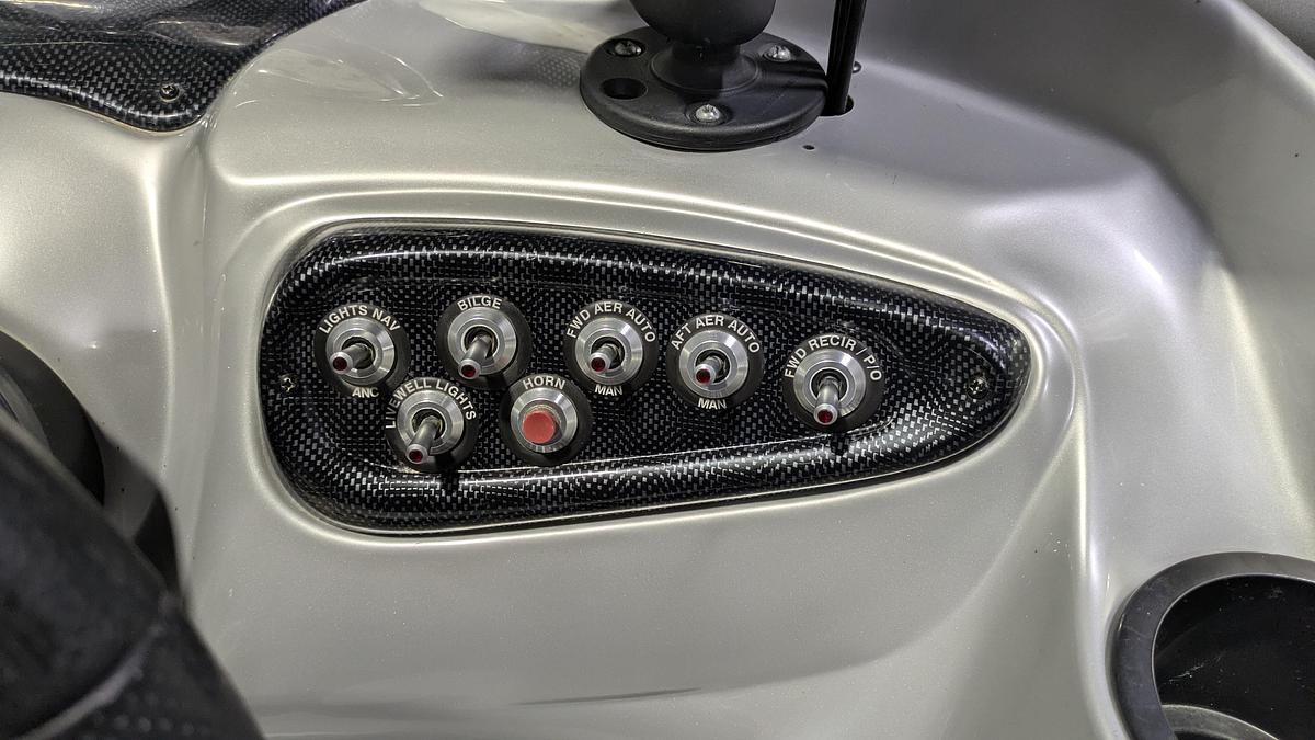 Used 2012 TRACKER Targa V18