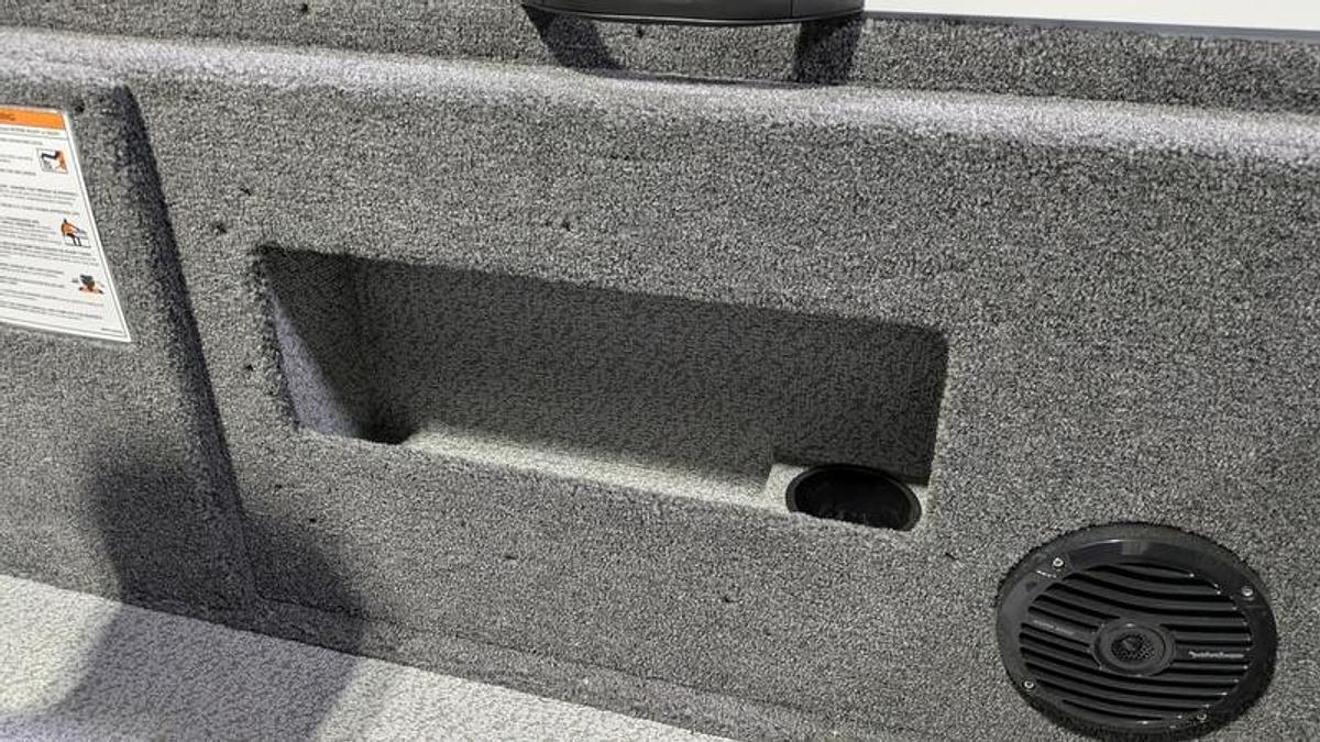 2026 Crestliner 1850 Fish Hawk