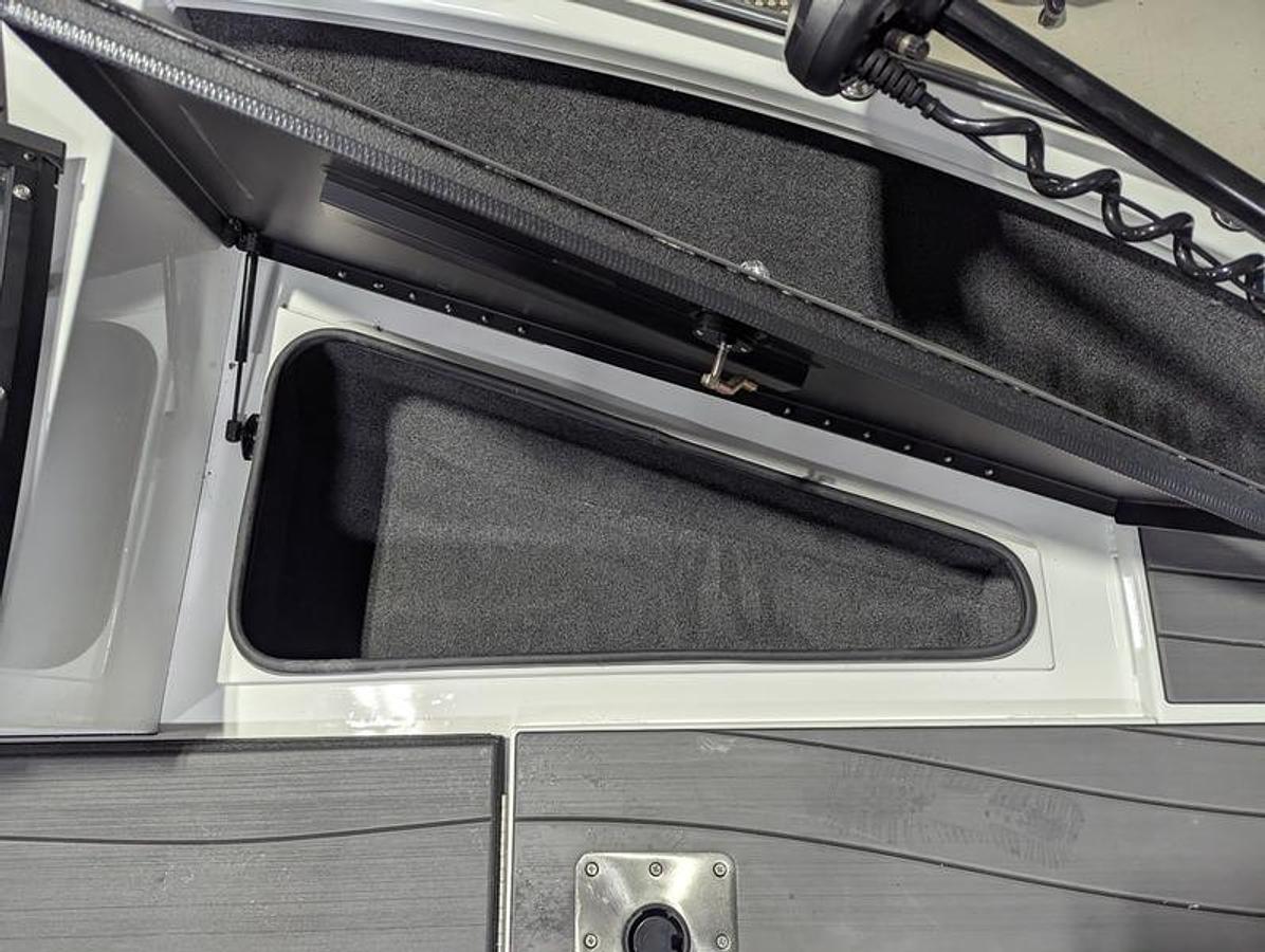 2025 Vexus ADX180 HS