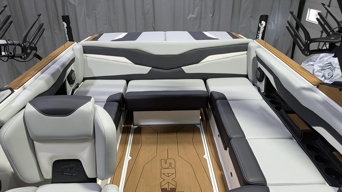 2026 Axis Wake Research T220