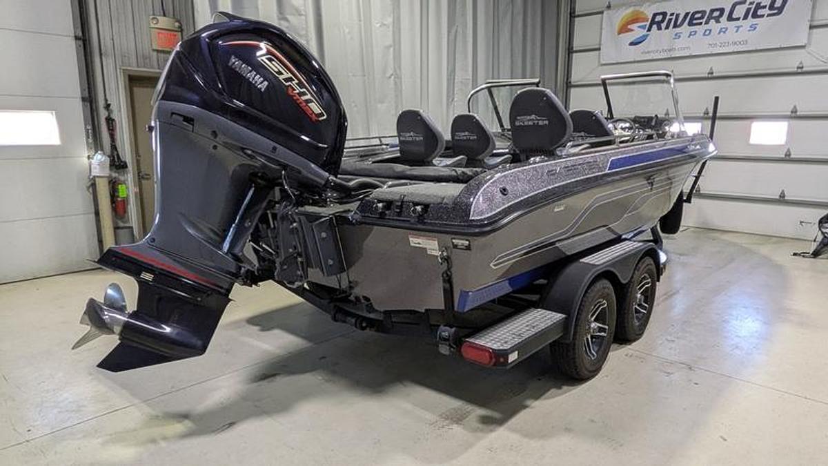 Used 2022 Skeeter Solera 205
