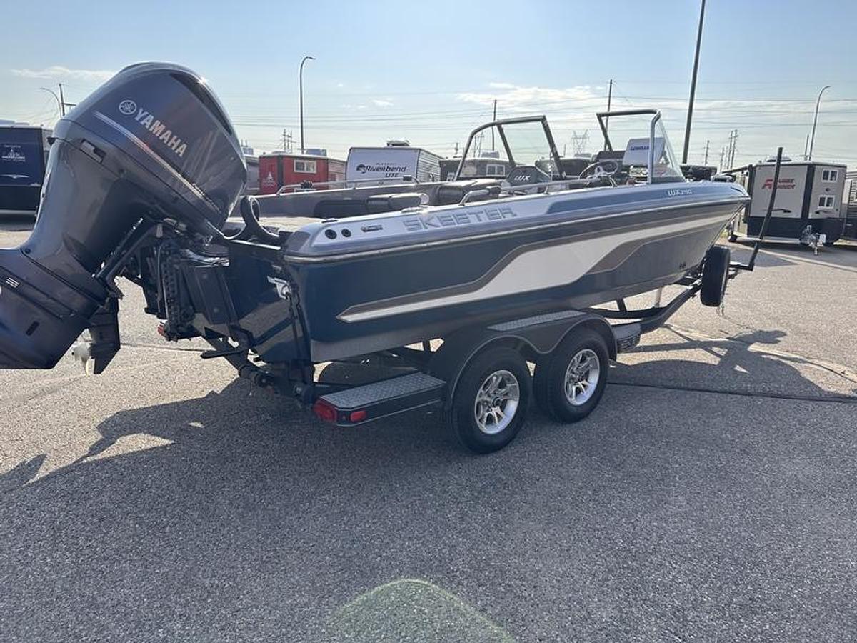 Used 2018 Skeeter WX2190