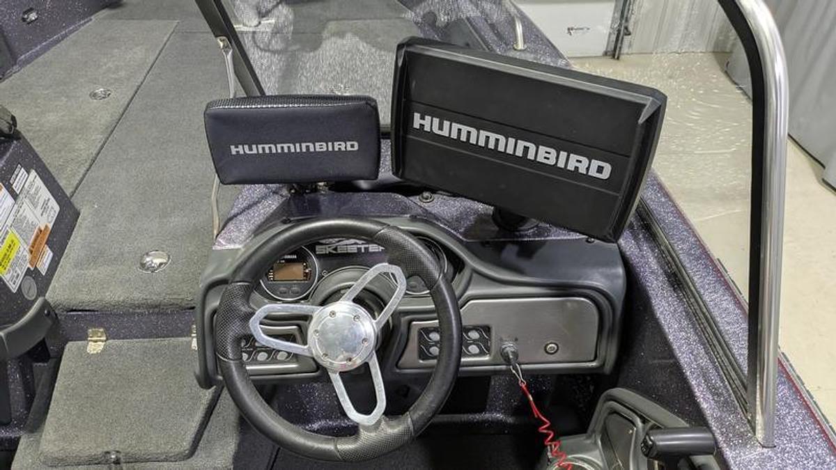 Used 2017 Skeeter WX2060