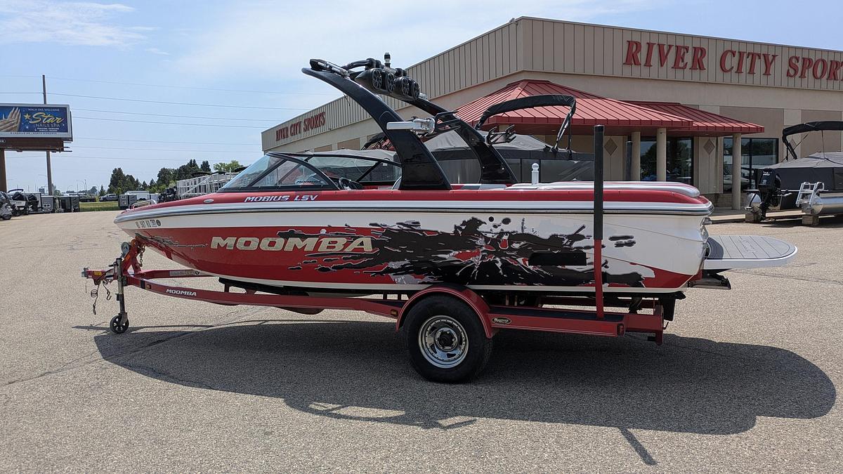 Used 2012 Moomba Mobius LSV