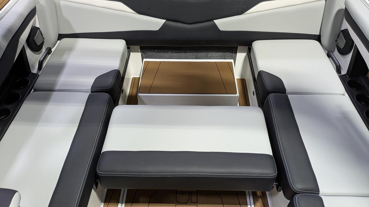 2026 Axis Wake Research T220