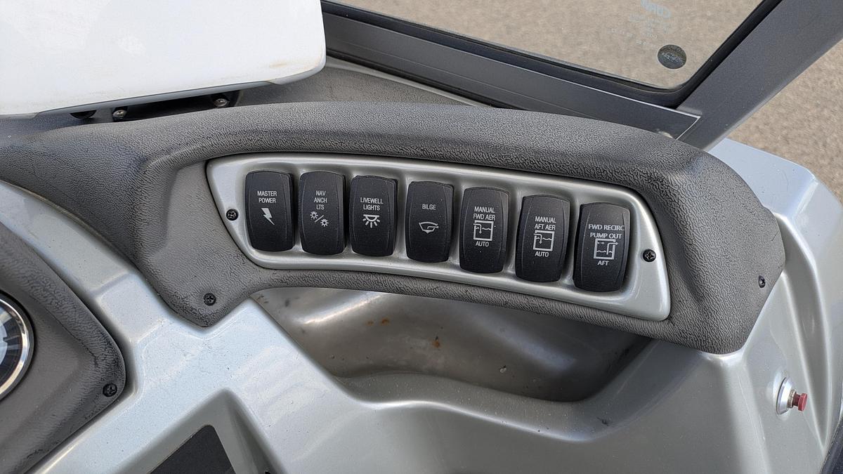 Used 2018 TRACKER Targa V19