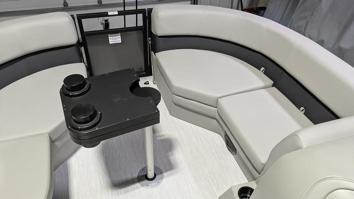 2026 Dockside 22DQ 2.75