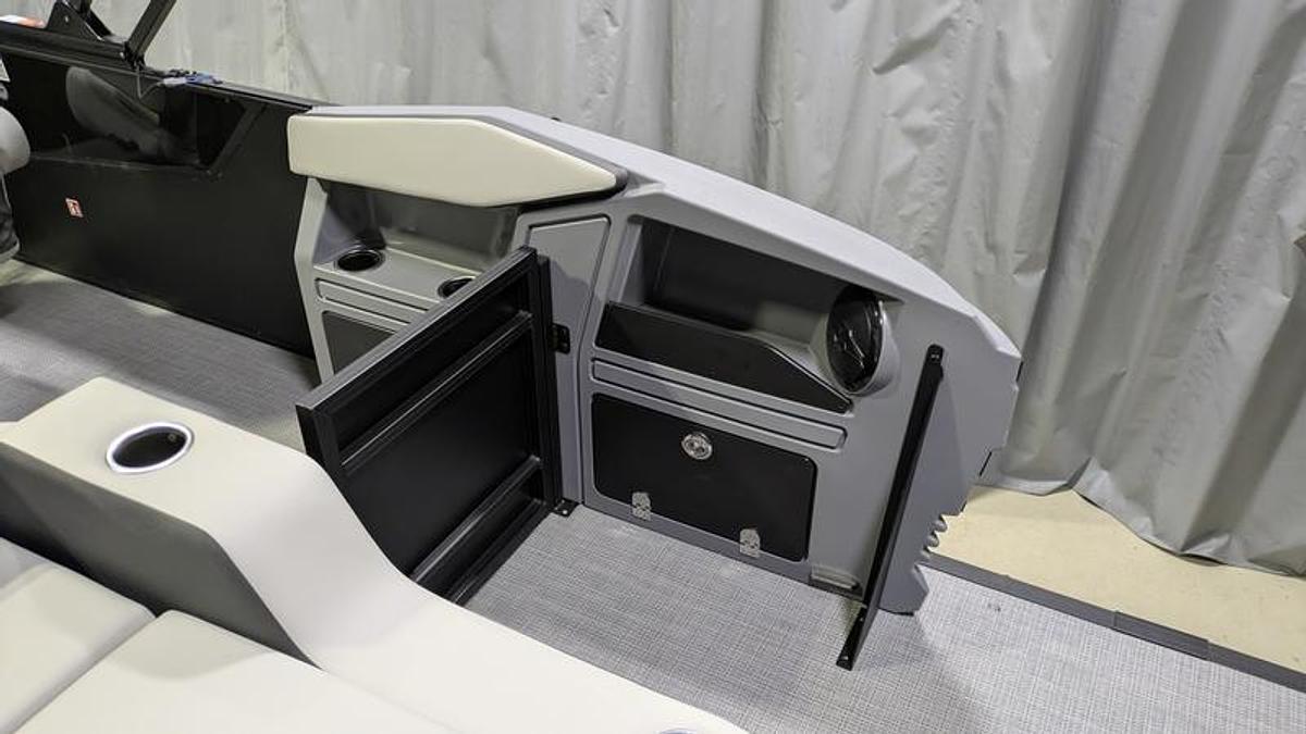 2026 Sylvan R-22 CLZ DH