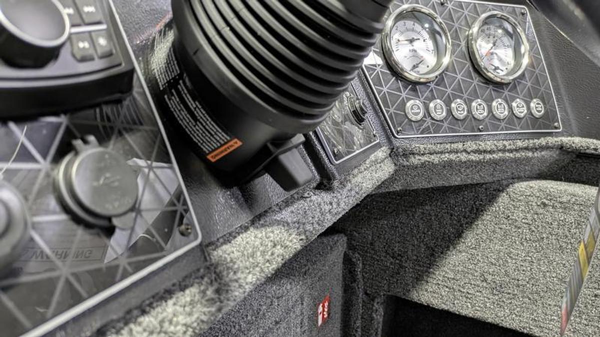 2026 Crestliner 1850 Fish Hawk