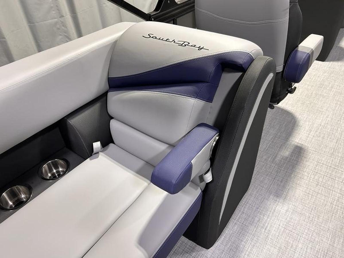 2025 South Bay S224RS Rear Seating 2.75