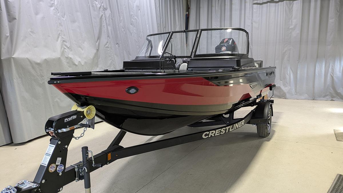 2026 Crestliner 1850 Fish Hawk Raptor Package