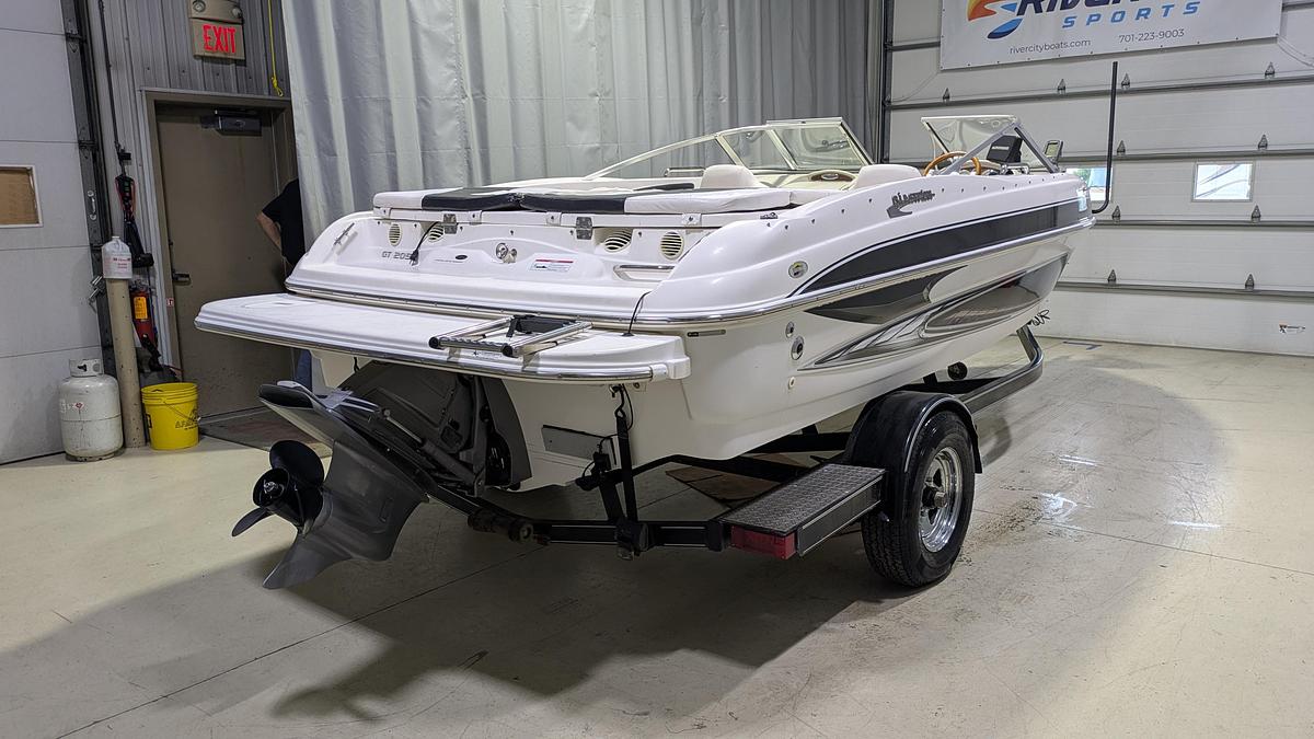 Used 2010 GLASTRON GT205SF