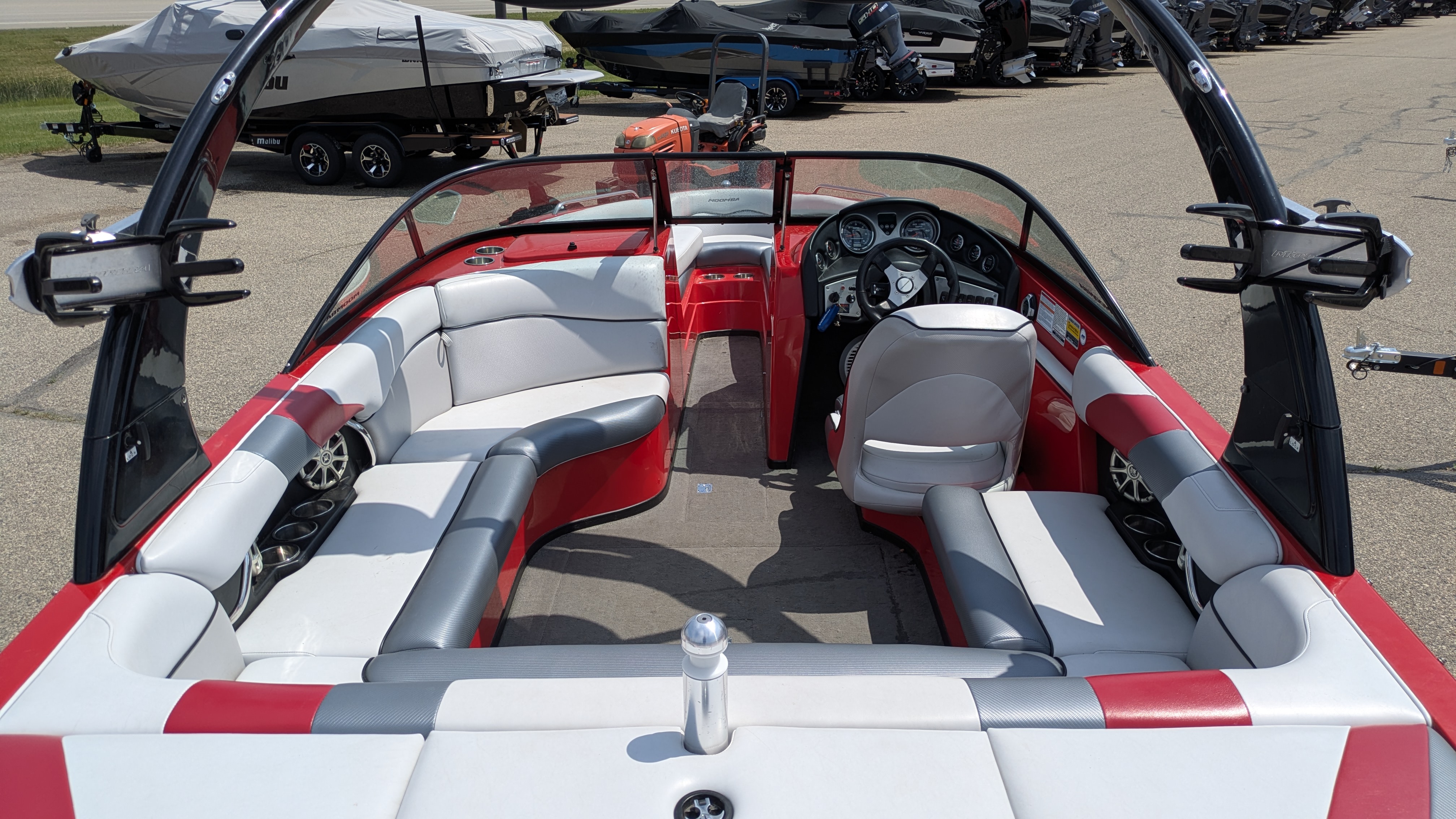 Used 2012 Moomba Mobius LSV