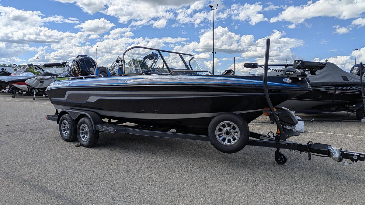 2026 Skeeter Solera 205