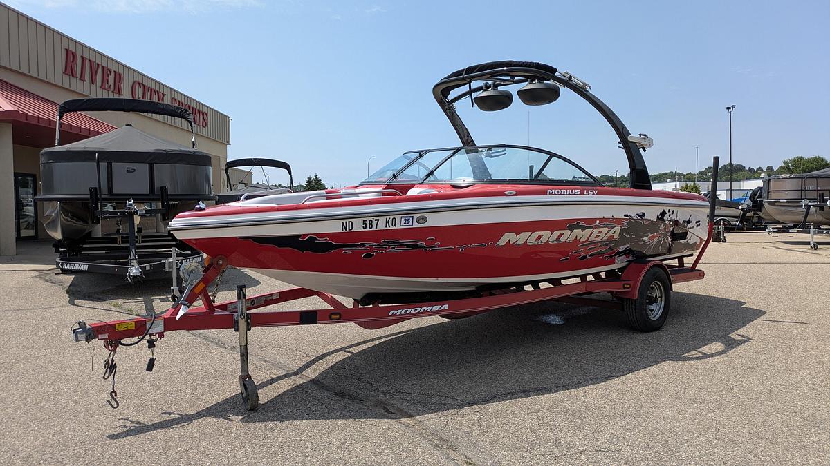 Used 2012 Moomba Mobius LSV