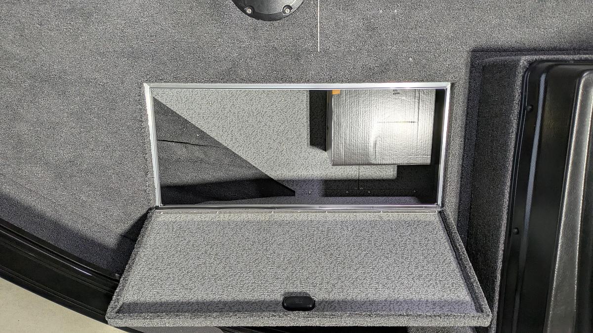 2026 Crestliner 1850 Fish Hawk Raptor Package