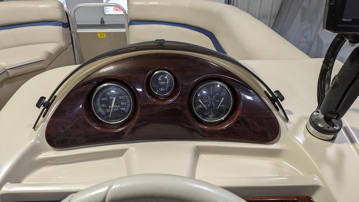 Used 2016 South Bay S222CR 25