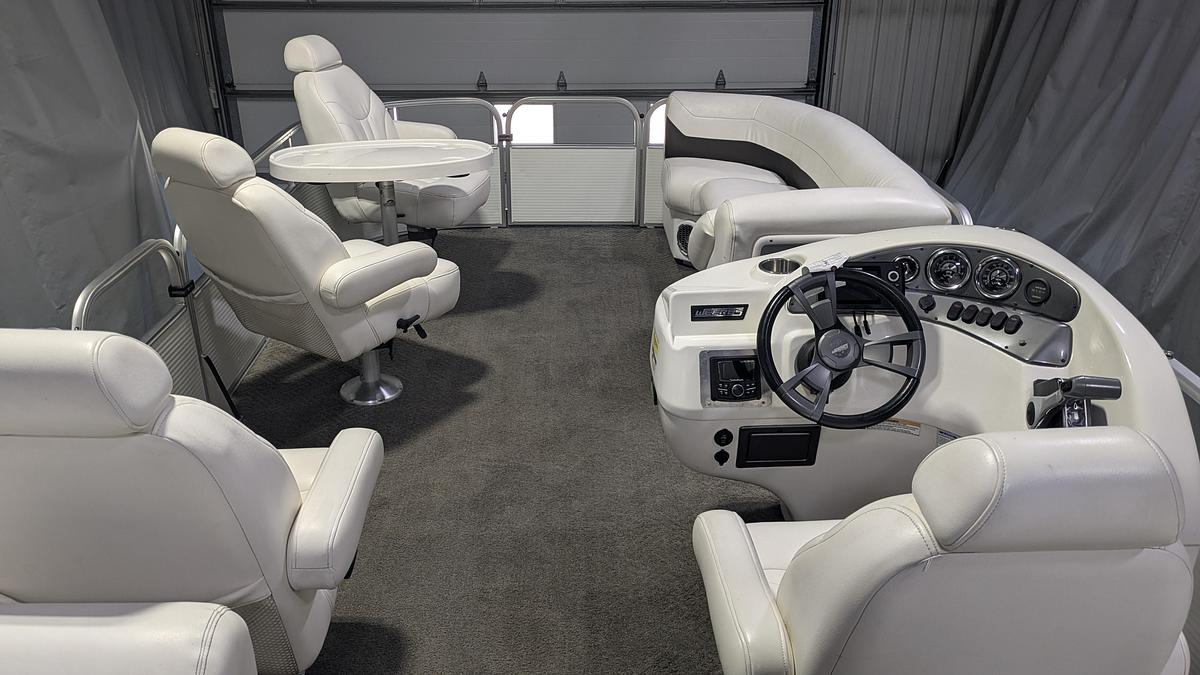 Used 2013 Weeres Legacy 240