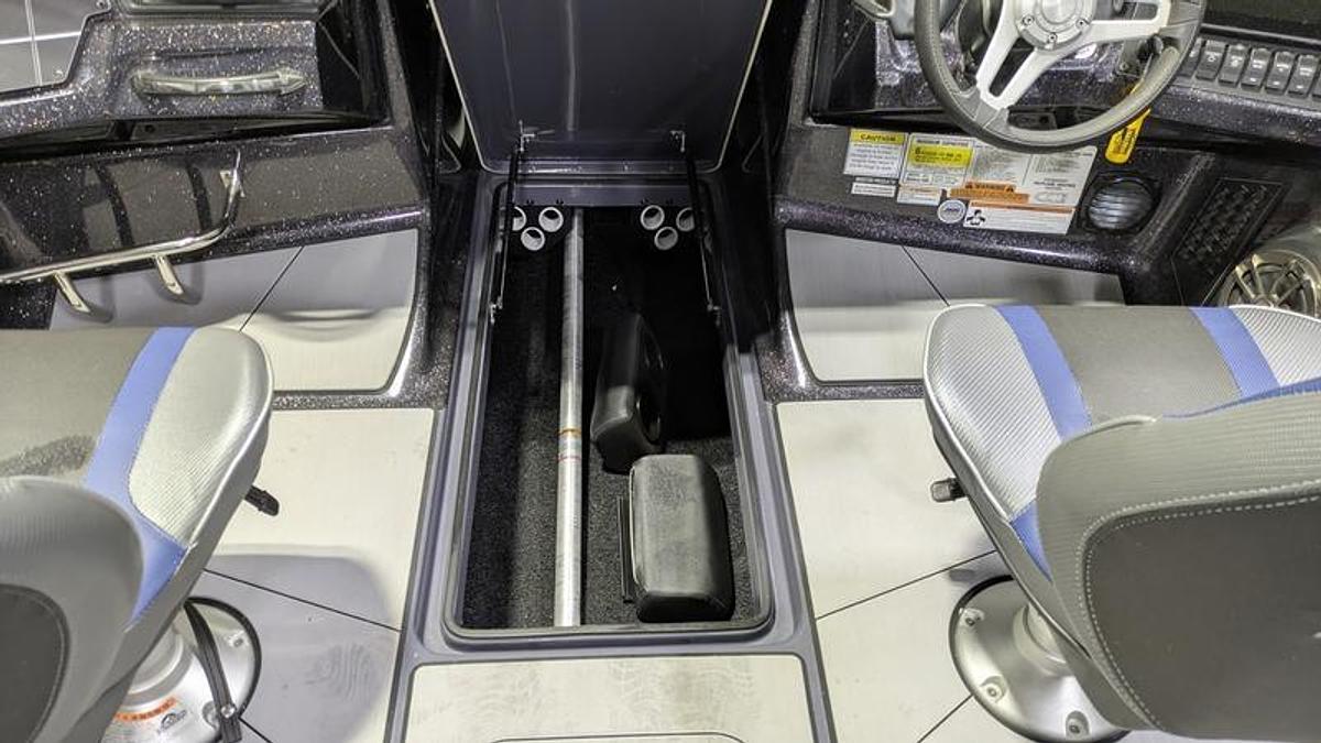 Used 2022 Skeeter Solera 205