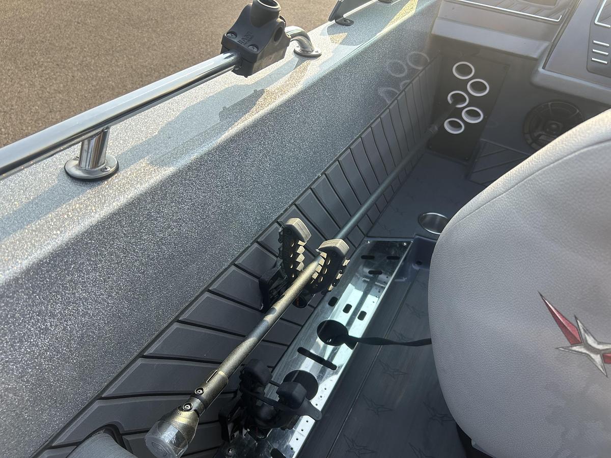 Used 2022 Vexus DVX22