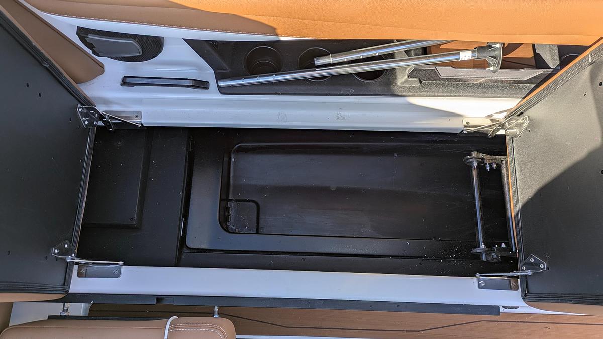 2025 Axis Wake Research A225