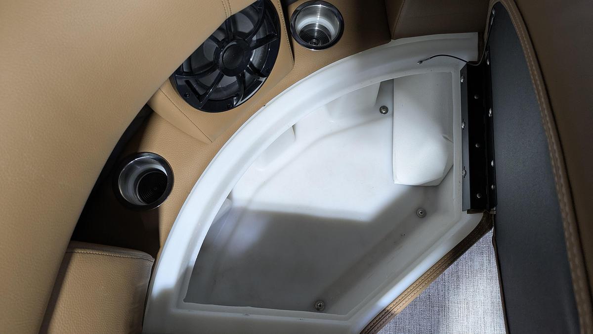 2026 South Bay 525UL 3.0