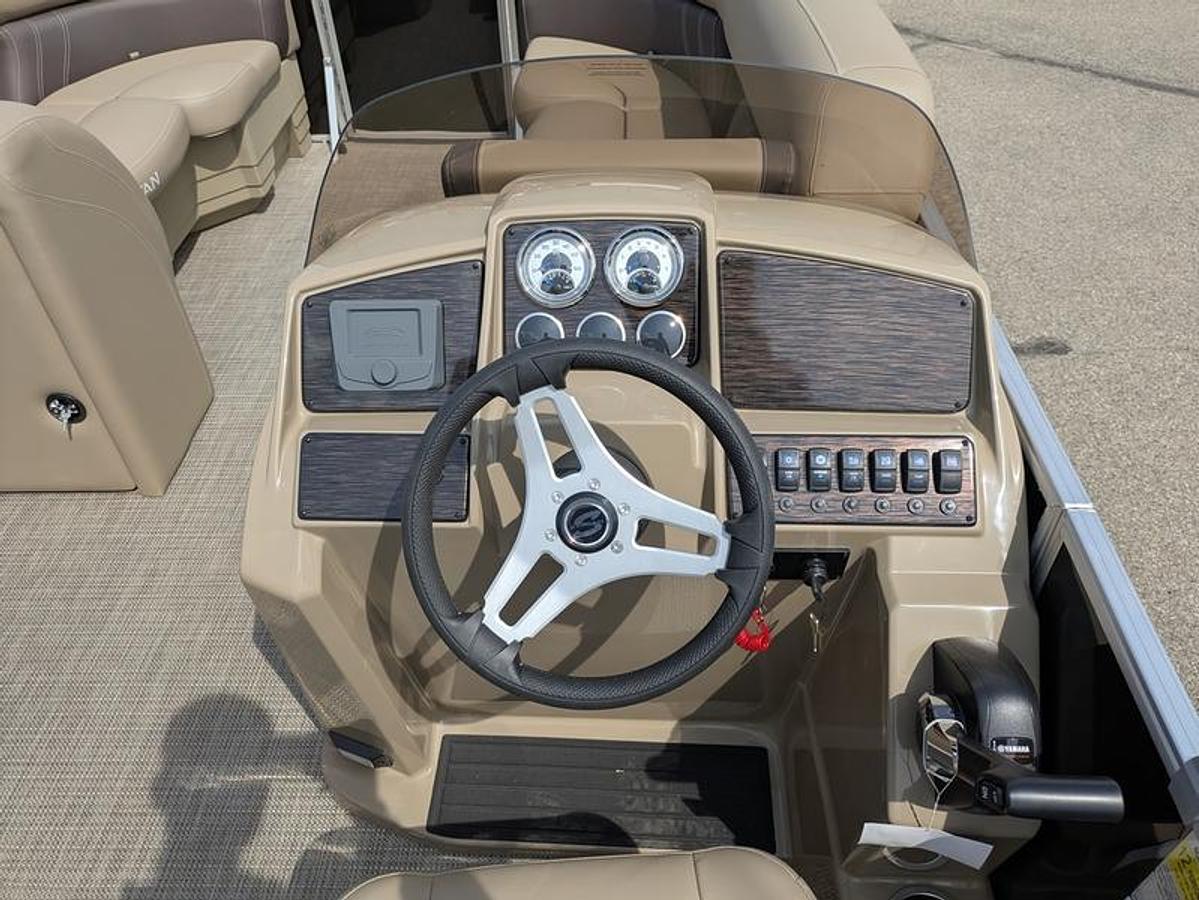 2025 Sylvan MIRAGE 822 CLZ