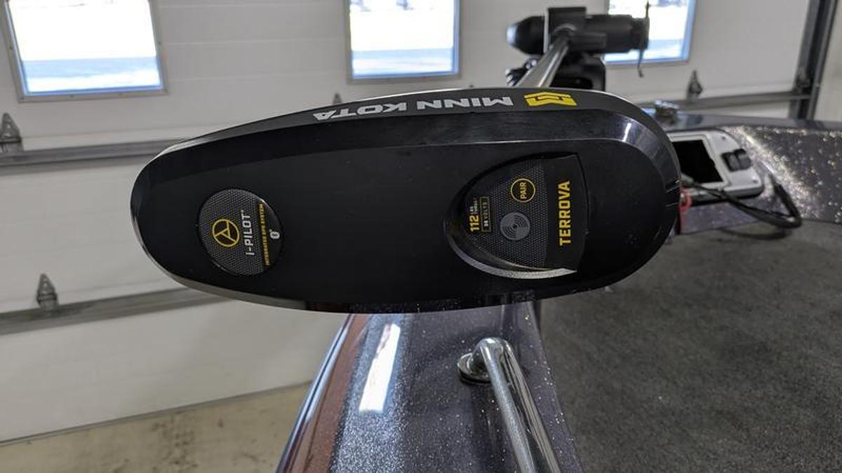 Used 2011 Skeeter WX2100