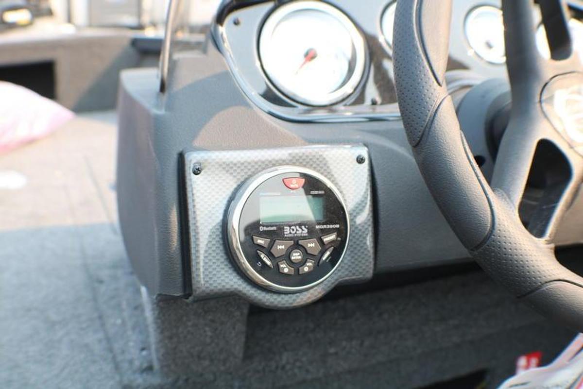 2025 Crestliner 1750 Hawk SC JS