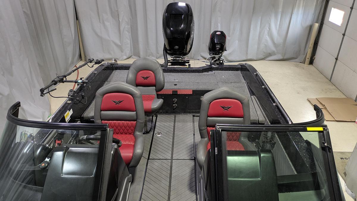 Used 2022 Vexus DVX22