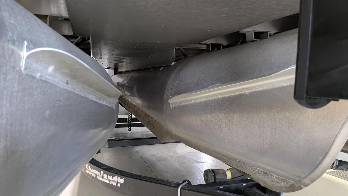 Used 2019 Godfrey Sanpan 2500