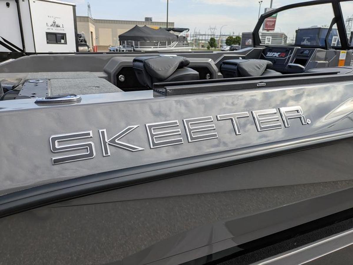 2025 Skeeter WXR2060F
