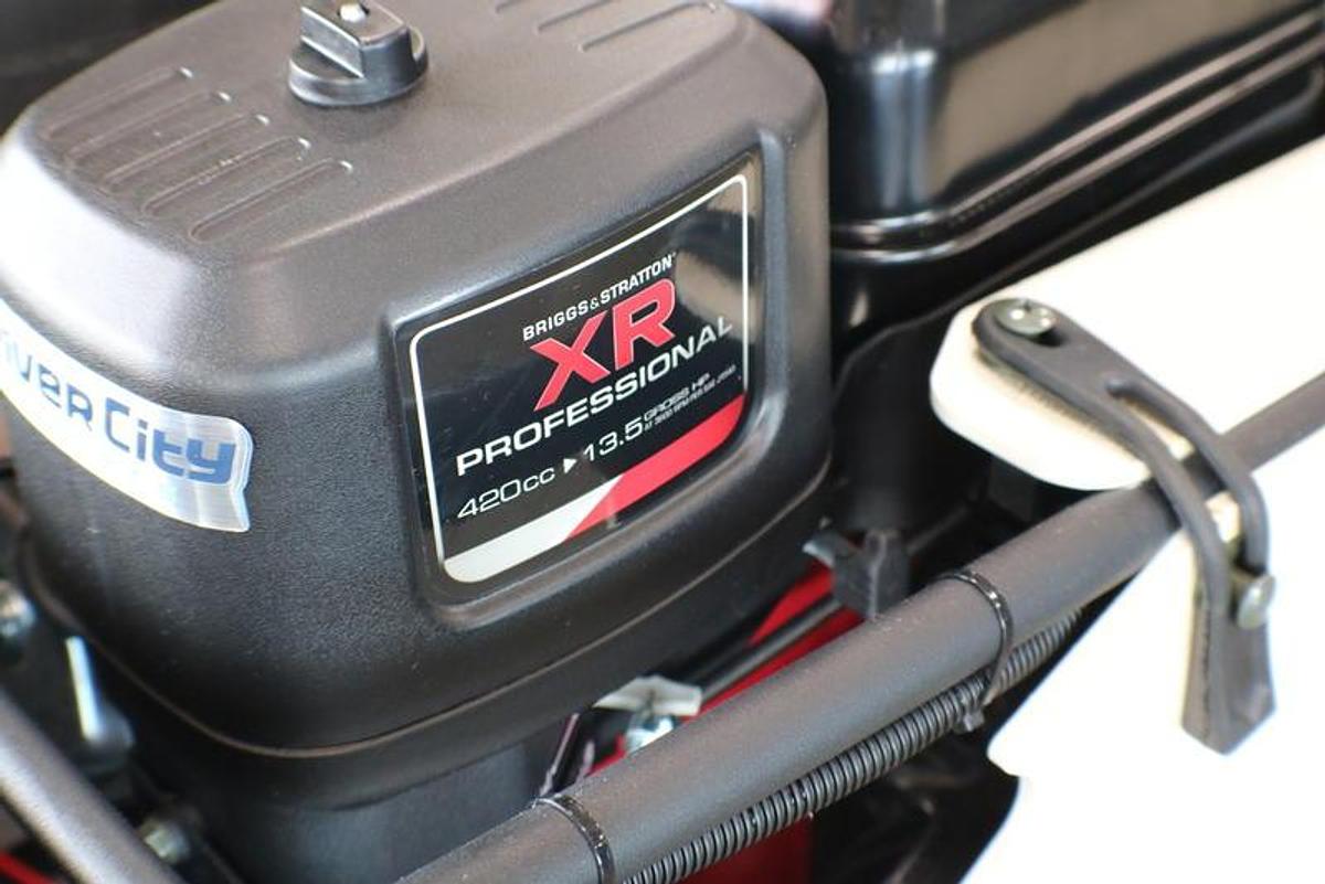 Used 2024 Snowdog Sport B13 MER