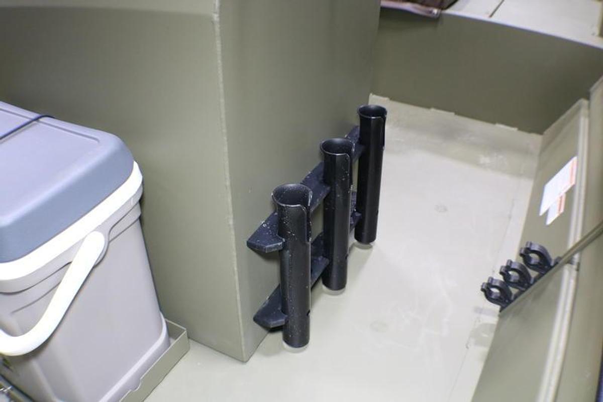 2024 Crestliner 1860 Retriever CC